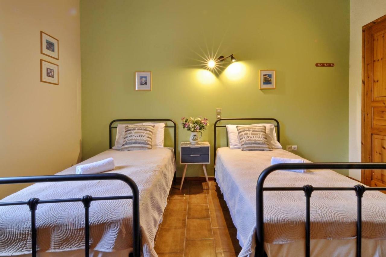 Christiana's Next To Beach Holiday home Dassia (Corfu)